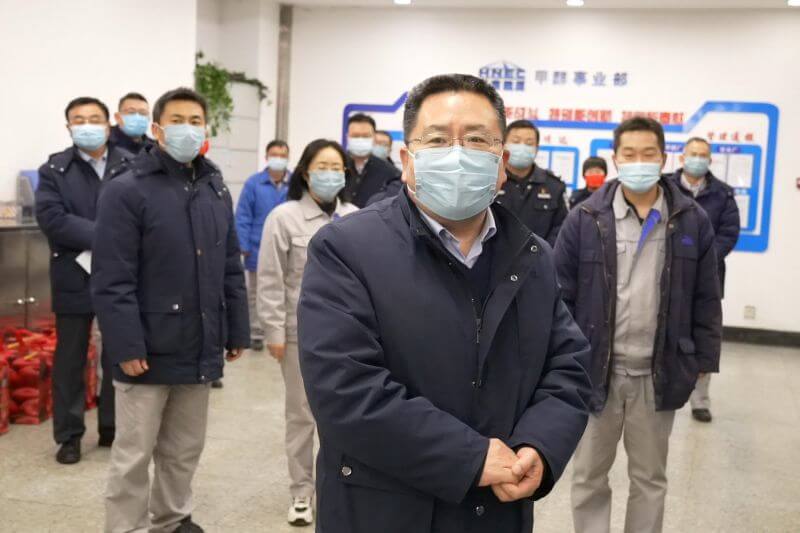 新春佳节，公司领导到岗位上拜年